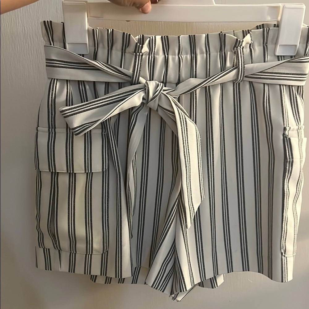 LOFT Black and White Cargo Shorts with Tie Belt